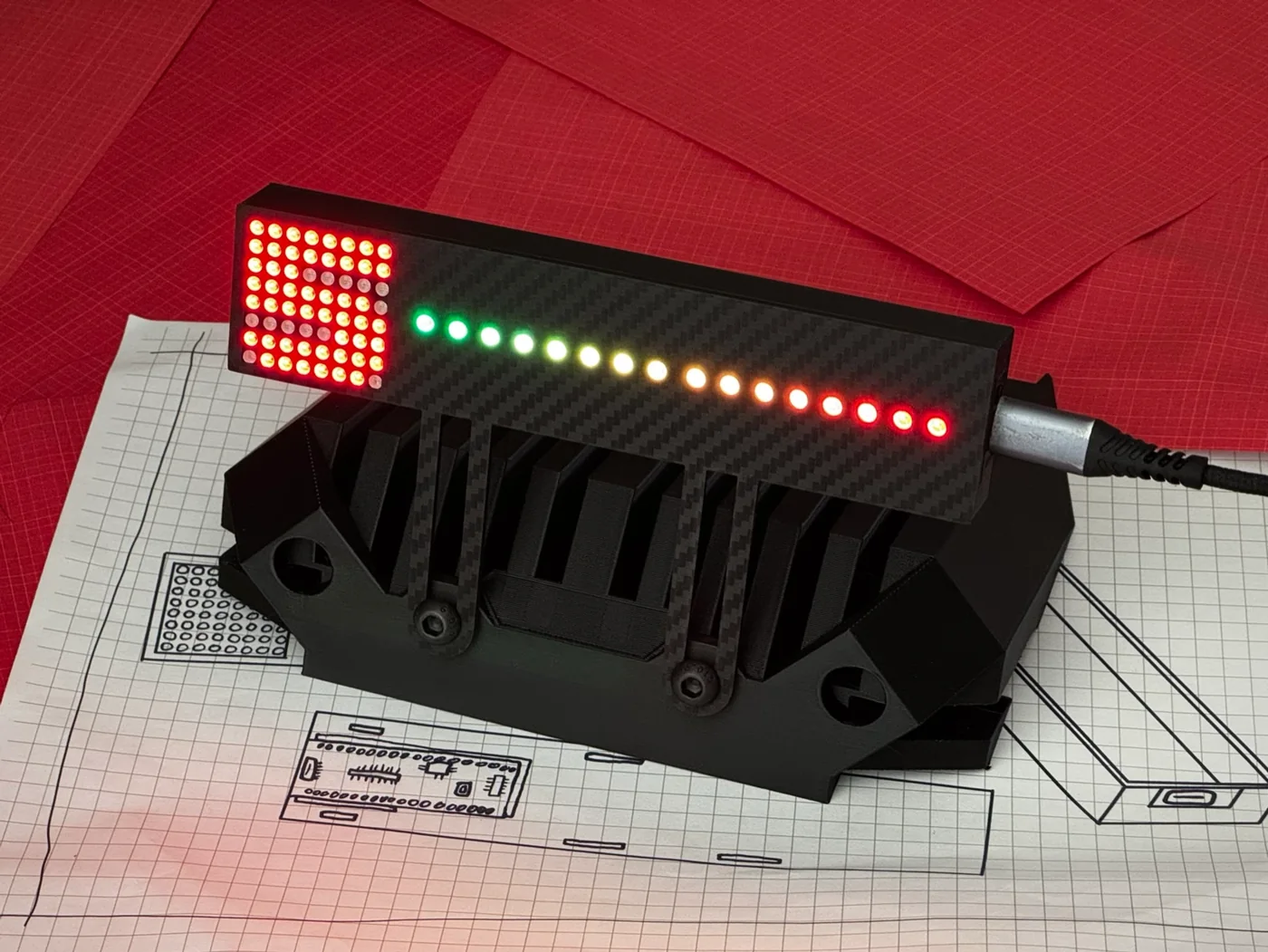 Gear Indicator + Shift Lights mounted on a Fanatec wheelbase